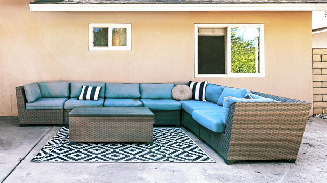 43120 Texas Avenue, Palm Desert CA: https://media.crmls.org/mediaz/2d3efa7b-2c69-4589-b70f-fa2e10c9149e.jpg