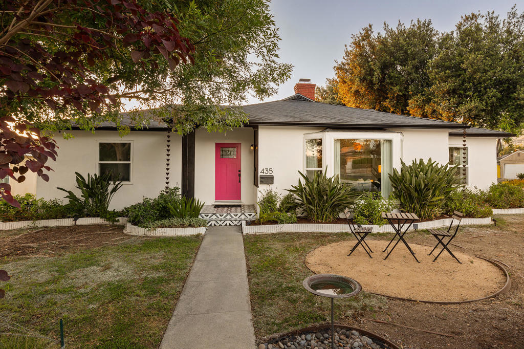 435 Cambridge Drive