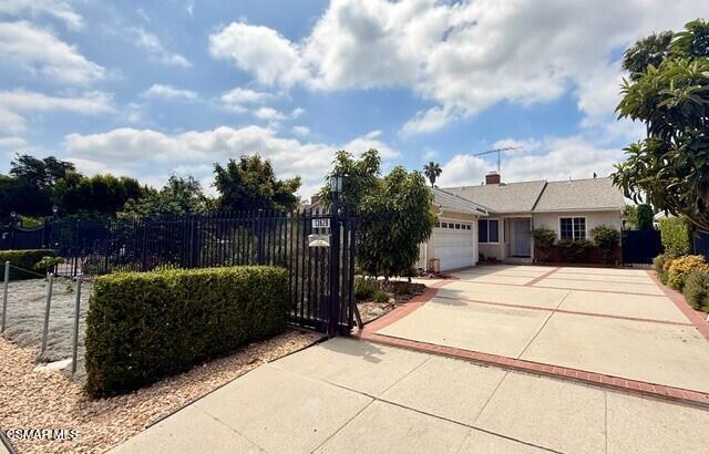 13628 Addison Street, Sherman Oaks CA: https://media.crmls.org/mediaz/2d407fc1-27d5-450b-ab48-262a66427dff.jpg