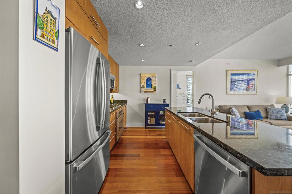 1199 Pacific Hwy - photo 8