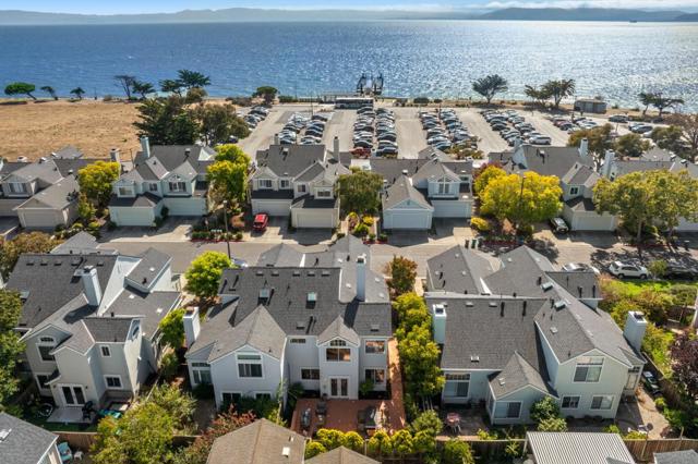 445 Mcdonnel Road, Alameda CA: https://media.crmls.org/mediaz/2d41d02d-4978-48aa-b6f4-6522773e7237.jpg
