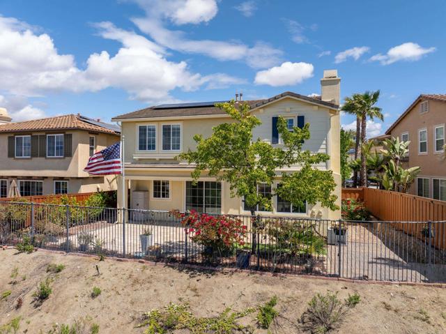 1185 Parkview Drive, Oceanside CA: https://media.crmls.org/mediaz/2d41d4bc-8b5e-48cc-aeab-f08017792dd1.jpg
