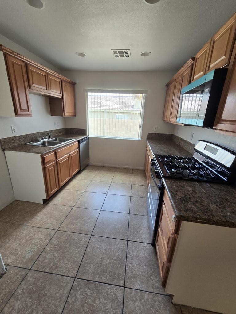 MLS #219138656DA image #9