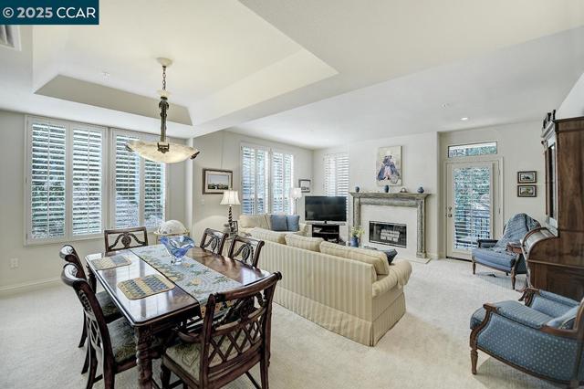 5920 Horsemans Canyon Dr, Walnut Creek CA: https://media.crmls.org/mediaz/2d4240fc-35a3-46e3-8c6a-5b824b18fda7.jpg