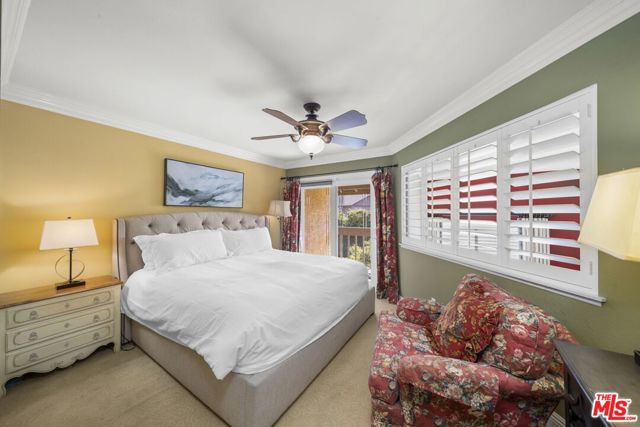 25685 Lupita Drive, Valencia CA: https://media.crmls.org/mediaz/2d44d23b-e210-4e4b-a726-18f996218db1.jpg