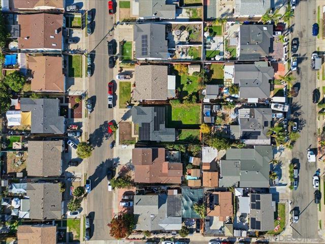 835 Colorado Ave, Chula Vista CA: https://media.crmls.org/mediaz/2d44d264-1781-4478-9148-49d7342a9e1e.jpg