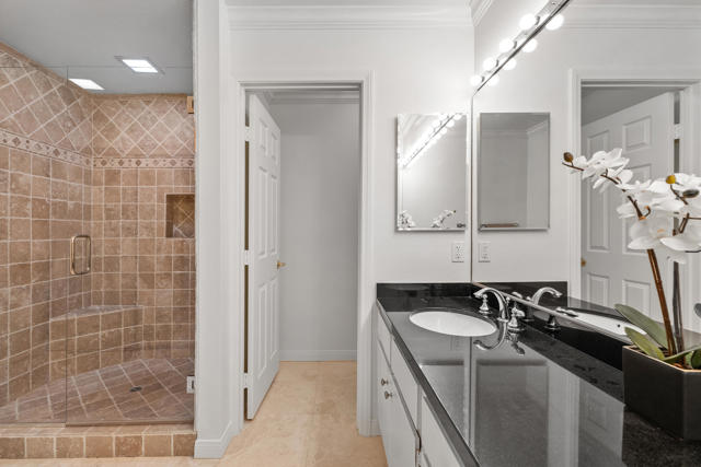 76702 Daffodil Drive, Palm Desert CA: https://media.crmls.org/mediaz/2d4553b0-84e0-4ac5-9936-247b85ef49f9.jpg