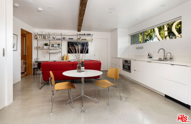 1274 San Miguel Avenue, Santa Barbara CA: https://media.crmls.org/mediaz/2d45dccb-c44a-4980-adc8-54d6b2f023c7.jpg