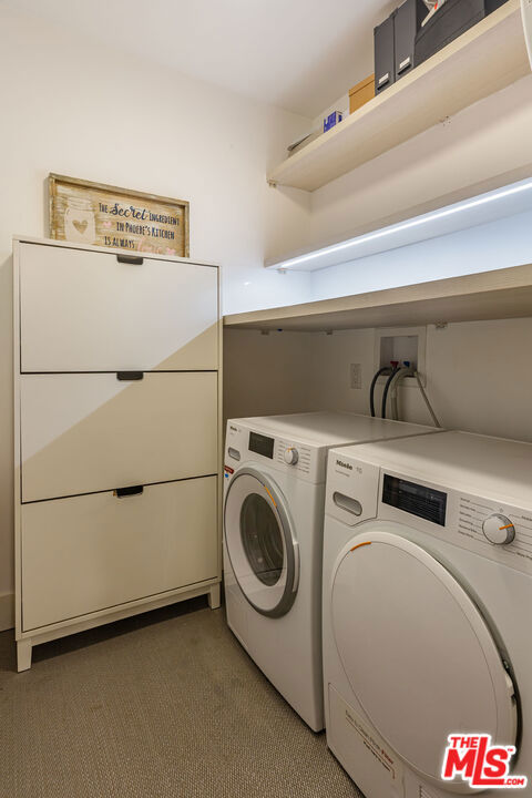 10777 Wilshire Boulevard, Los Angeles CA: https://media.crmls.org/mediaz/2d4632d3-8a5f-47d1-8814-c6ab7b480cf2.jpg