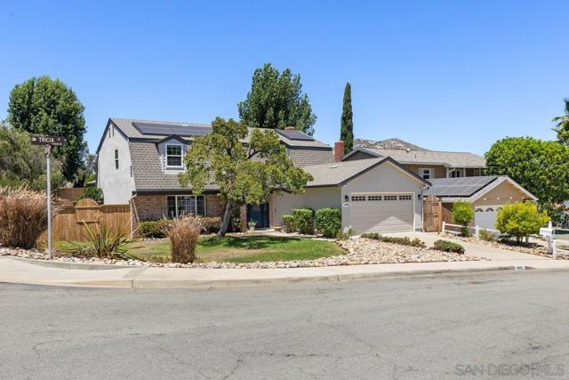 14102 Tricia St, Poway CA: https://media.crmls.org/mediaz/2d4705c3-6d5f-4e8c-809b-3189500427f0.jpg