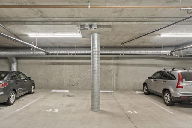 5470 La Jolla Boulevard, La Jolla CA: https://media.crmls.org/mediaz/2d4821e1-b7c3-4a72-bb22-833c8c9ce8df.jpg