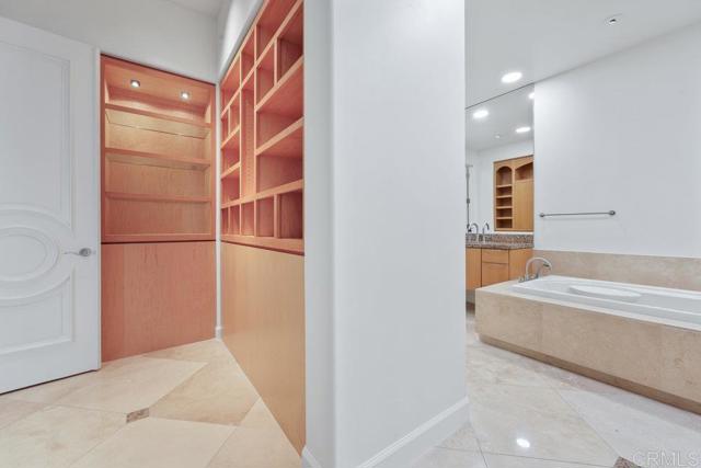 Detail Gallery Image 15 of 31 For 464 Prospect St #610,  La Jolla,  CA 92037 - 1 Beds | 1/1 Baths