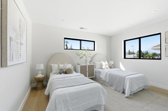 55 Orchard Avenue, Redwood City CA: https://media.crmls.org/mediaz/2d49aa08-606f-4b6e-b064-bfd93bd0e15e.jpg