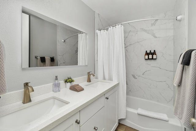 67837 N Portales Drive, Cathedral City CA: https://media.crmls.org/mediaz/2d4b7733-5ea5-4ab3-bd6b-726847bec76f.jpg