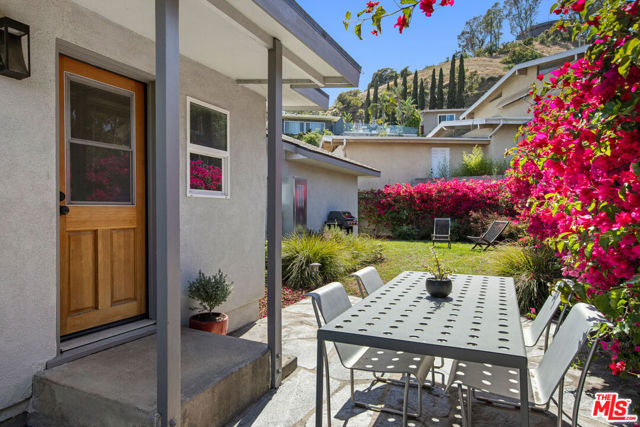 3921 Wawona Street, Los Angeles CA: https://media.crmls.org/mediaz/2d4b80c2-8e73-41ce-a954-327aa731fde5.jpg