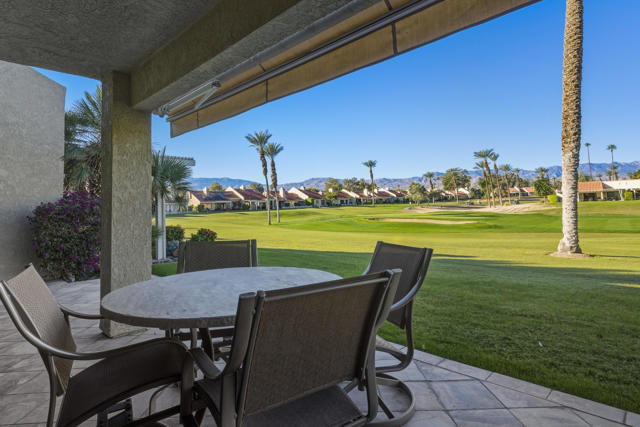 41809 Preston Trail, Palm Desert CA: https://media.crmls.org/mediaz/2d4c4dc6-ad4e-4d1b-9b26-b37effc7effa.jpg