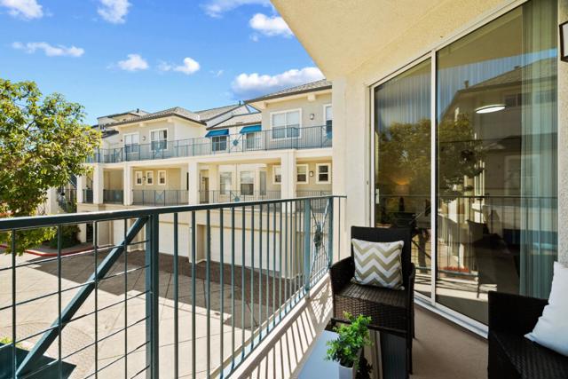 700 Baltic Circle, Redwood City CA: https://media.crmls.org/mediaz/2d4ccda4-9fd6-44de-8a31-6a00924a2d64.jpg