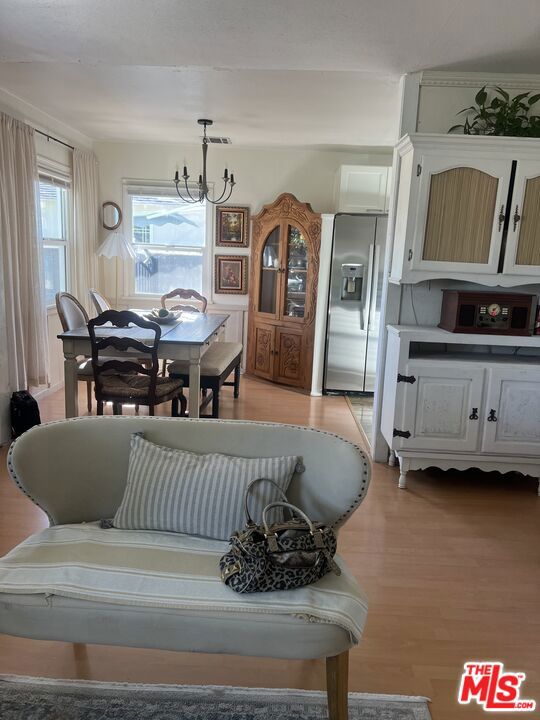 7645 Genesta Avenue, Van Nuys CA: https://media.crmls.org/mediaz/2d4d141c-2444-414e-b94b-9af614bb9503.jpg