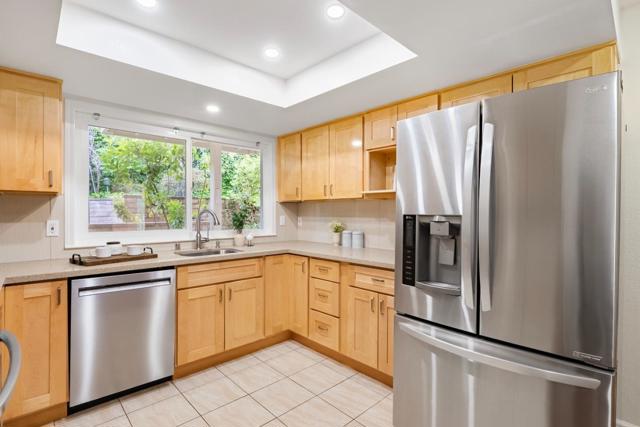 14664 Springer Avenue, Saratoga CA: https://media.crmls.org/mediaz/2d4dfec4-e548-40cc-b2af-08863f571be4.jpg