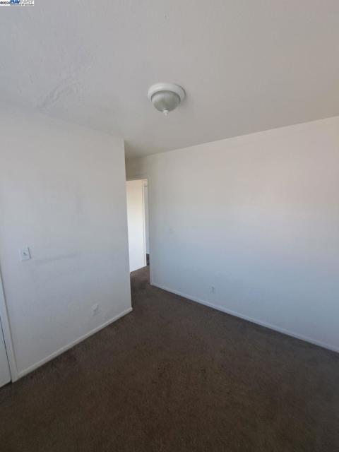 6109 Foothill Blvd, Oakland CA: https://media.crmls.org/mediaz/2d4e21f6-5f05-4471-8d3d-a479a29ae879.jpg