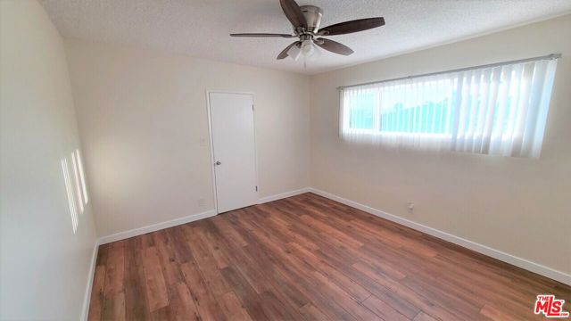423 N Harvard Boulevard, Los Angeles CA: https://media.crmls.org/mediaz/2d4e9db8-dc4c-49dd-9035-5226e0c1a4f9.jpg