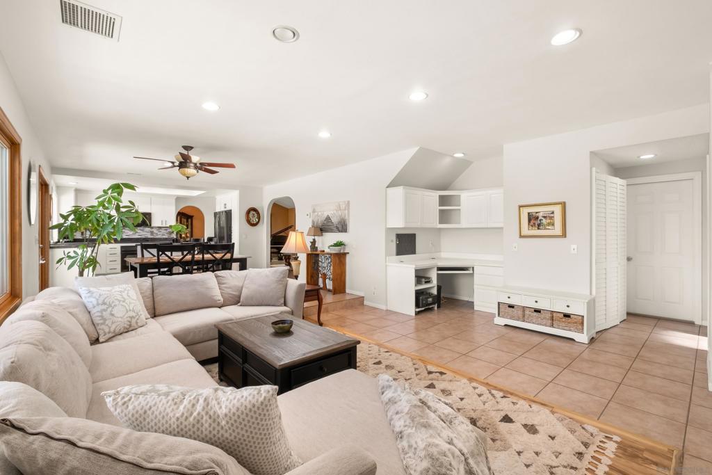 2614 Abedul Street - photo 17