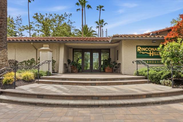 247 Casitas Bulevar, Los Gatos CA: https://media.crmls.org/mediaz/2d51154c-d896-4015-8587-c018a8069744.jpg