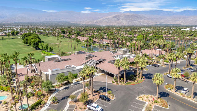 207 Bouquet Canyon Drive, Palm Desert, CA 92211