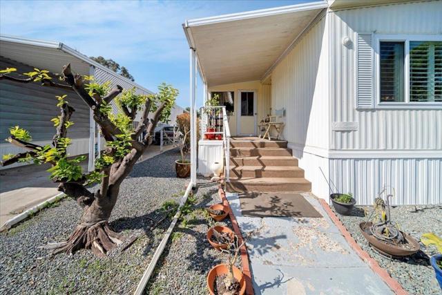 Home for Sale in Spring Valley