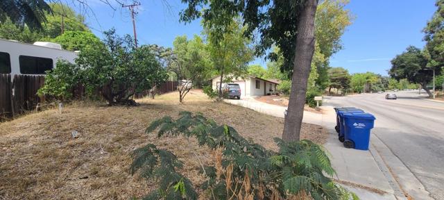 1257 East Hillcrest Dr. photo 6