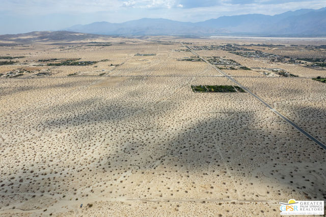 0 Far View, Desert Hot Springs CA: https://media.crmls.org/mediaz/2d525f97-efcd-46e8-b3d7-fcda431194af.jpg
