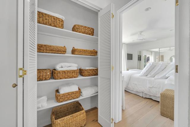 Detail Gallery Image 13 of 32 For 2175 South Coast Hwy #7,  Laguna Beach,  CA 92651 - 1 Beds | 1/1 Baths