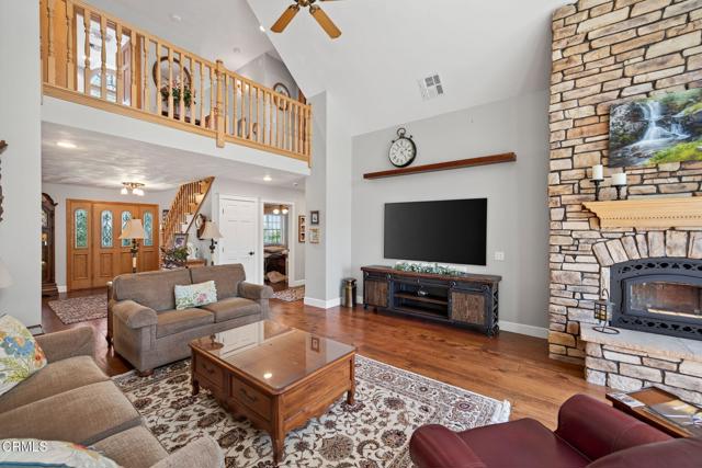 Detail Gallery Image 12 of 72 For 6150 Baja Vista Dr, Somis,  CA 93066 - 7 Beds | 5/2 Baths