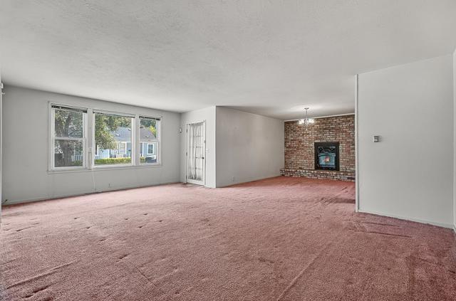 310 Johnson Avenue, Los Gatos CA: https://media.crmls.org/mediaz/2d537478-5ef7-4a6f-99a2-adb5f89e6679.jpg