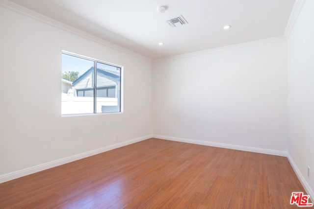 15065 Vose Street, Van Nuys CA: https://media.crmls.org/mediaz/2d53a31c-9855-49af-9a0b-733e1c4218f5.jpg