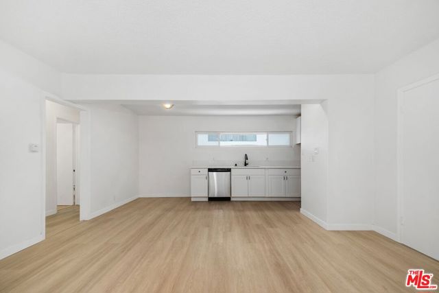 2621 Centinela Avenue, 7 photo 7