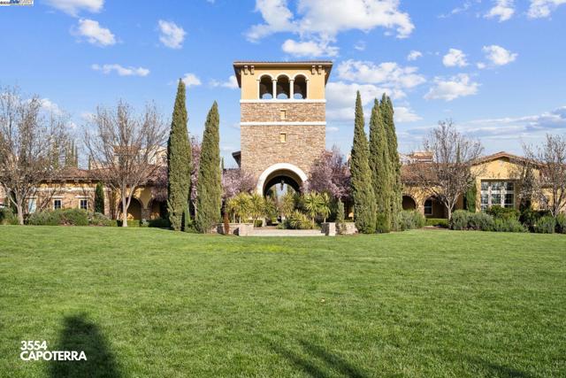 3554 Capoterra Way, Dublin CA: https://media.crmls.org/mediaz/2d56f2f4-6e2c-41ba-9226-d87be48936f0.jpg