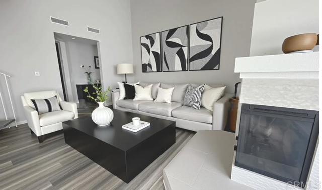 Detail Gallery Image 17 of 24 For 7220 Calle Cristobal #12,  San Diego,  CA 92126 - 2 Beds | 2 Baths