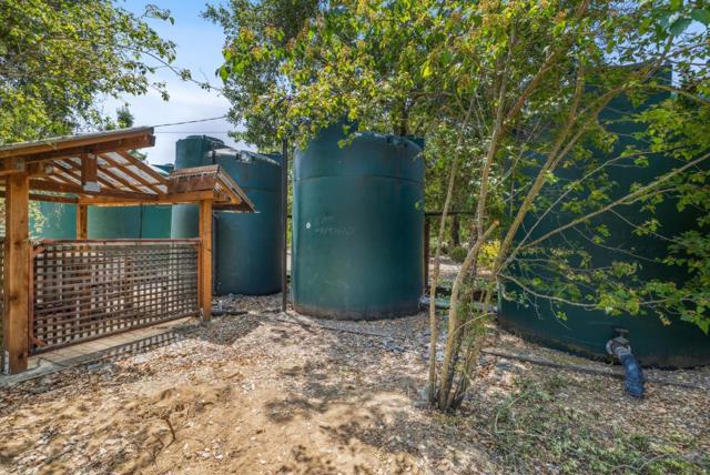 23583 Summit Road, Los Gatos CA: https://media.crmls.org/mediaz/2d578e43-3bb8-4a20-a59c-89c6bdba3e5b.jpg