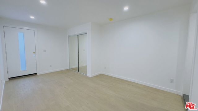1732 Crenshaw Boulevard, Los Angeles CA: https://media.crmls.org/mediaz/2d579eeb-e871-4c93-8ee0-3494a117e796.jpg