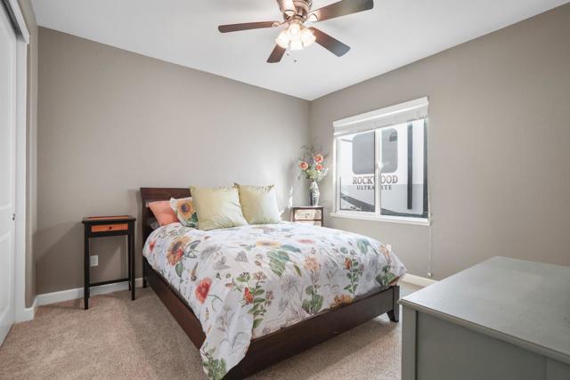 336 Wilmington Court, Brentwood CA: https://media.crmls.org/mediaz/2d57ea01-2fe2-47e6-aa48-89eb4103e837.jpg