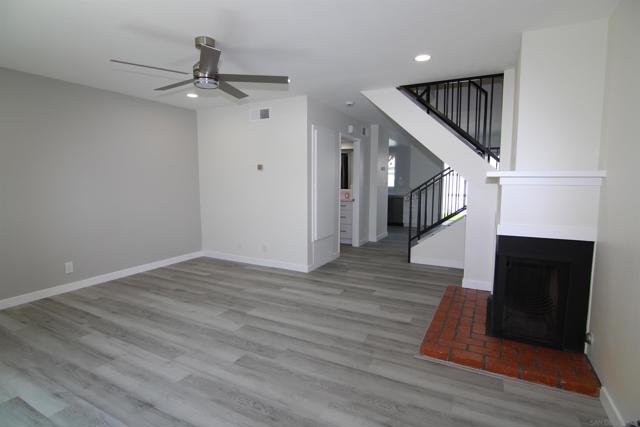9793 Caminito Cuadro, San Diego CA: https://media.crmls.org/mediaz/2d57fb6c-4497-4150-8be7-6890e509270d.jpg