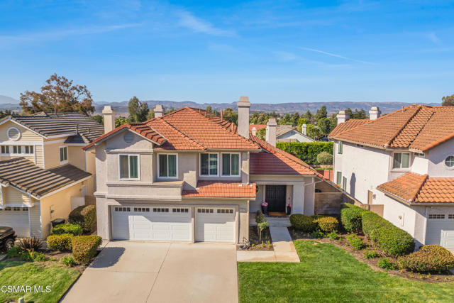12147 Alder Grove Street, Moorpark CA: https://media.crmls.org/mediaz/2d5846d1-22a2-4f19-8fae-fadf76086b45.jpg