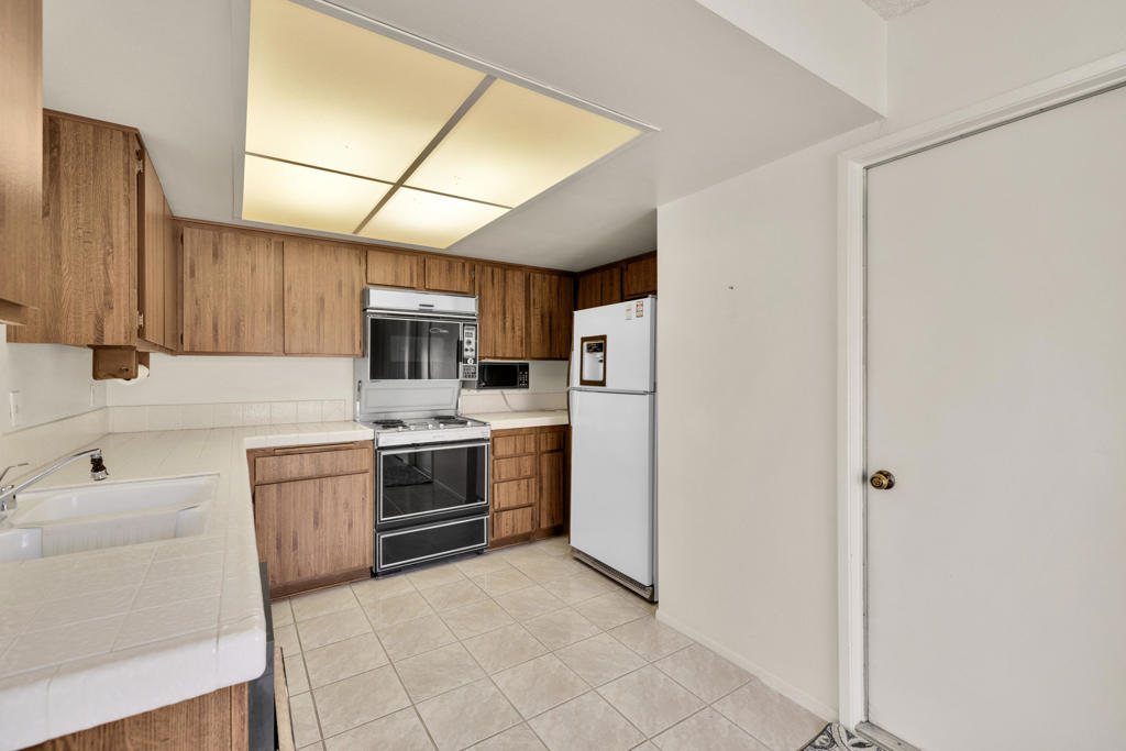 MLS #219138131DA image #12