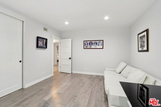 15539 Hamner Drive, Los Angeles CA: https://media.crmls.org/mediaz/2d5a1bb0-fd91-46b2-a84a-2a663f372f73.jpg