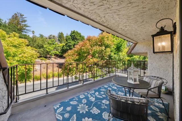 133 Puesta Del Sol, Los Gatos CA: https://media.crmls.org/mediaz/2d5a61fe-54e2-4268-b42b-238b80babb27.jpg