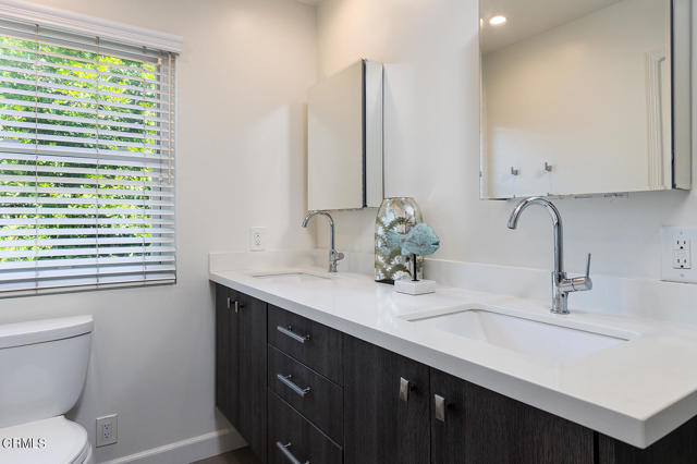 Detail Gallery Image 20 of 25 For 802 W Olive Ave a,  Monrovia,  CA 91016 - 3 Beds | 2/1 Baths