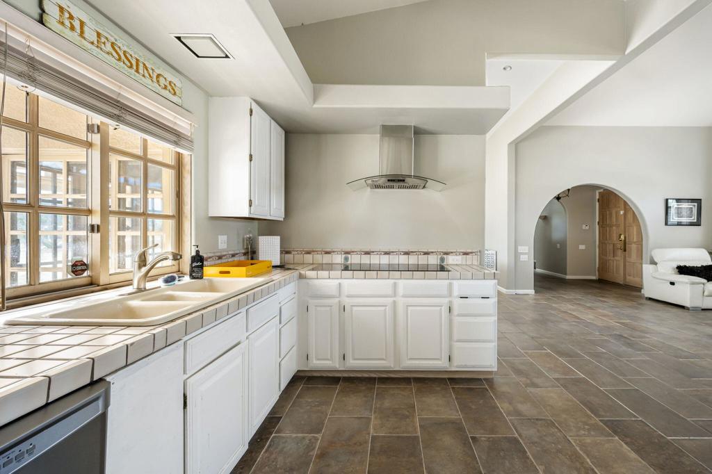 MLS #219139215DA image #10