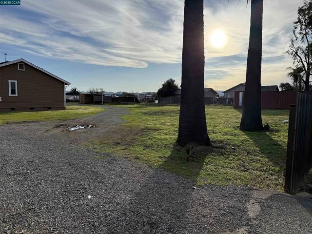 14051 State Highway 4, Byron CA: https://media.crmls.org/mediaz/2d5c05c4-90bc-4e77-98bd-f988705fadf5.jpg