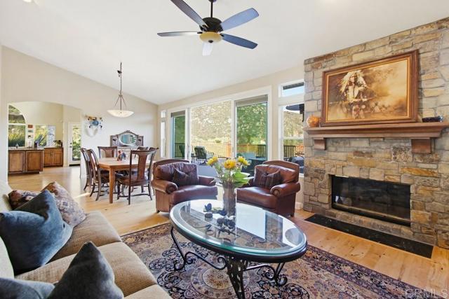 Detail Gallery Image 21 of 75 For 3930 via Palo Verde Lago, Alpine,  CA 91901 - 3 Beds | 2/1 Baths